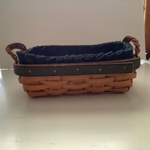 2002 Longaberger basket